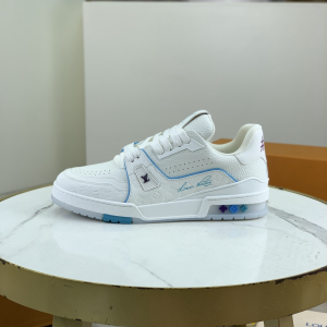 Classic Trendy Couple Shoes image 1
