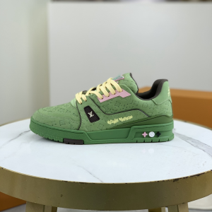 Classic Trendy Unisex Casual Shoes image 1