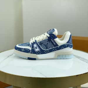 Classic Trendy Couple Sneakers image 1