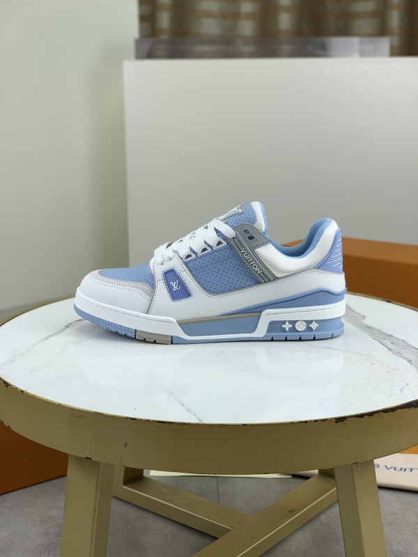 Top Version Classic Fashion Sneakers image 1