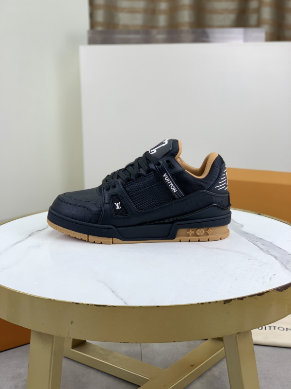 Classic Trendy Shoes image 1