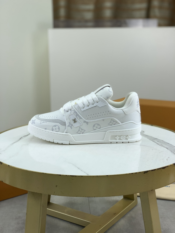 Unisex Classic Trendy Casual Shoes image 1