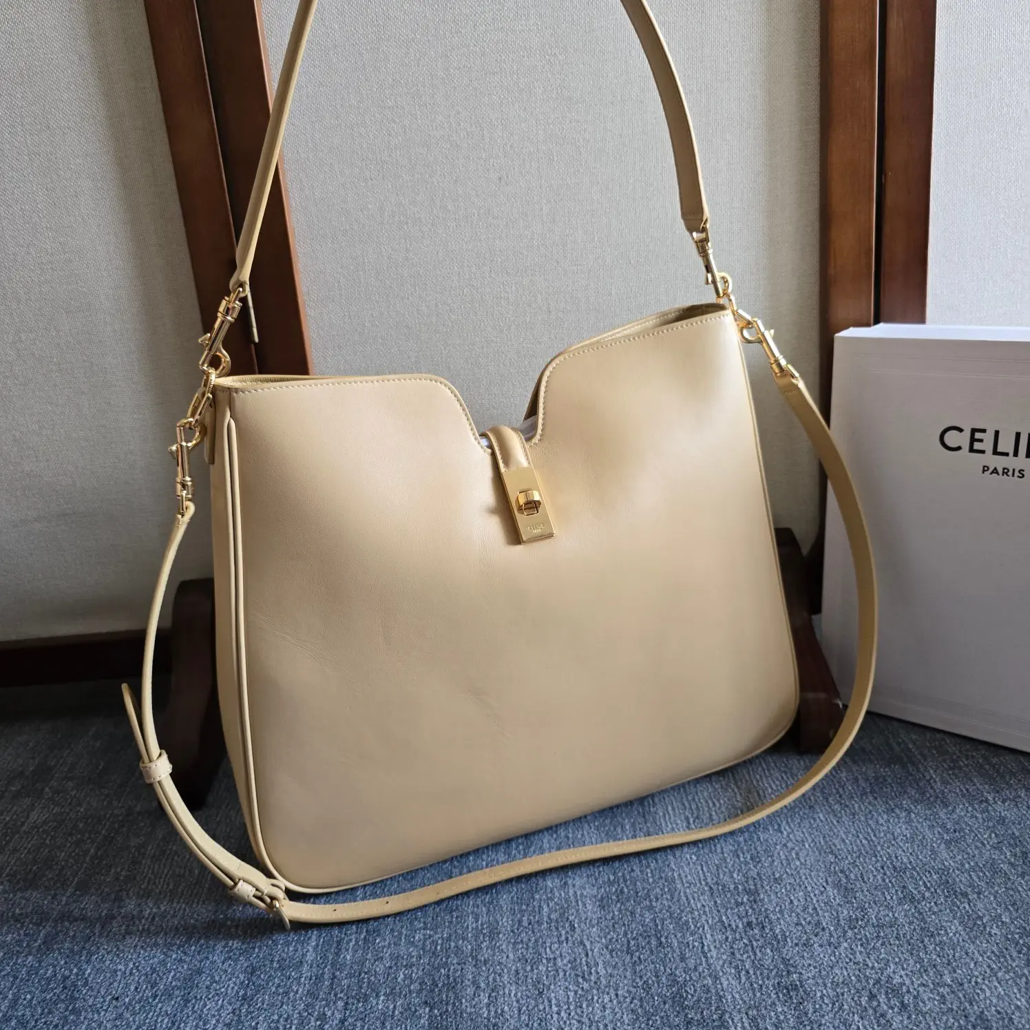 CELINE Camille 16 Soft Hobo Bag image 1
