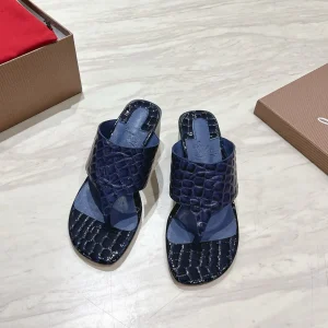 Crocodile-Embossed Patent Leather Thong Block Heel Sandals image 1