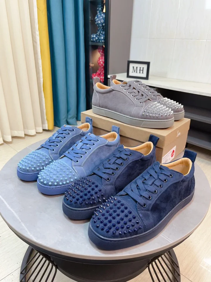 Rhinestone Series Low-Top Sneakers image 1