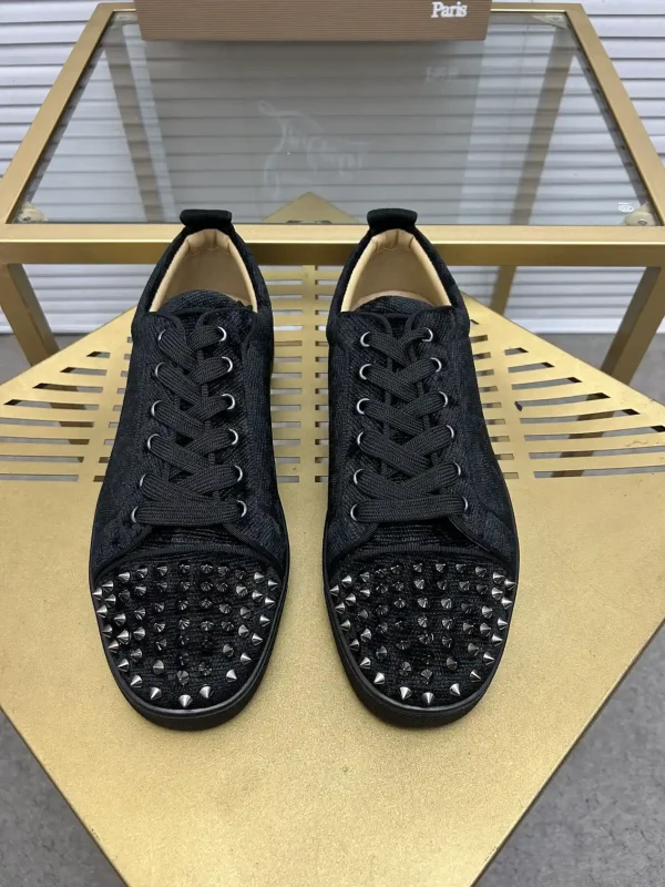 Spiked Toe Casual Skate Shoes image 1