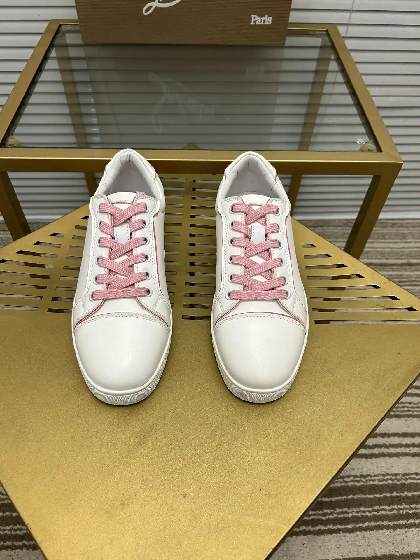 Unisex Casual Skate Sneakers image 1