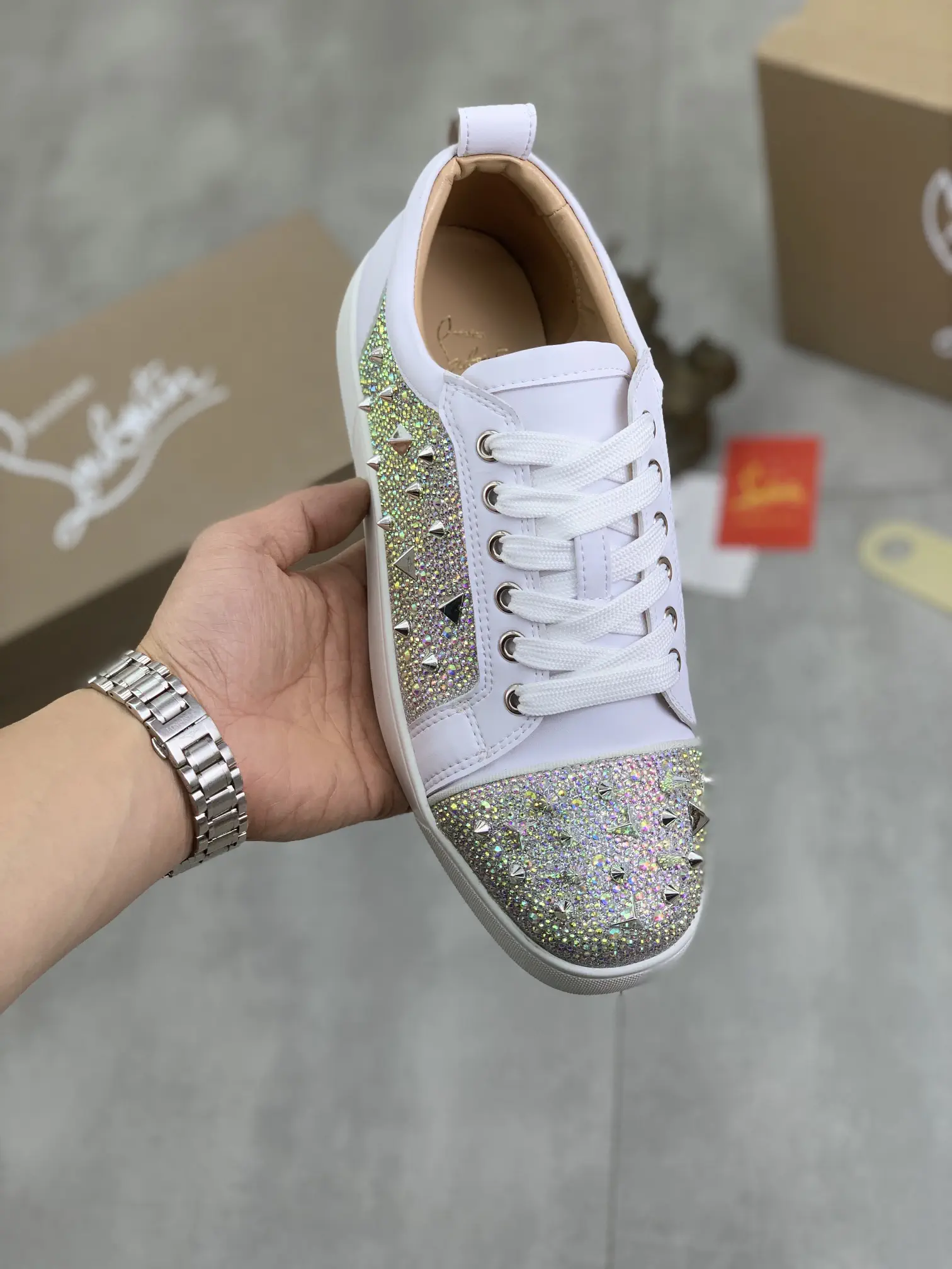 Men's Rhinestone and Spike Decor Low-Top Sneakers image 1