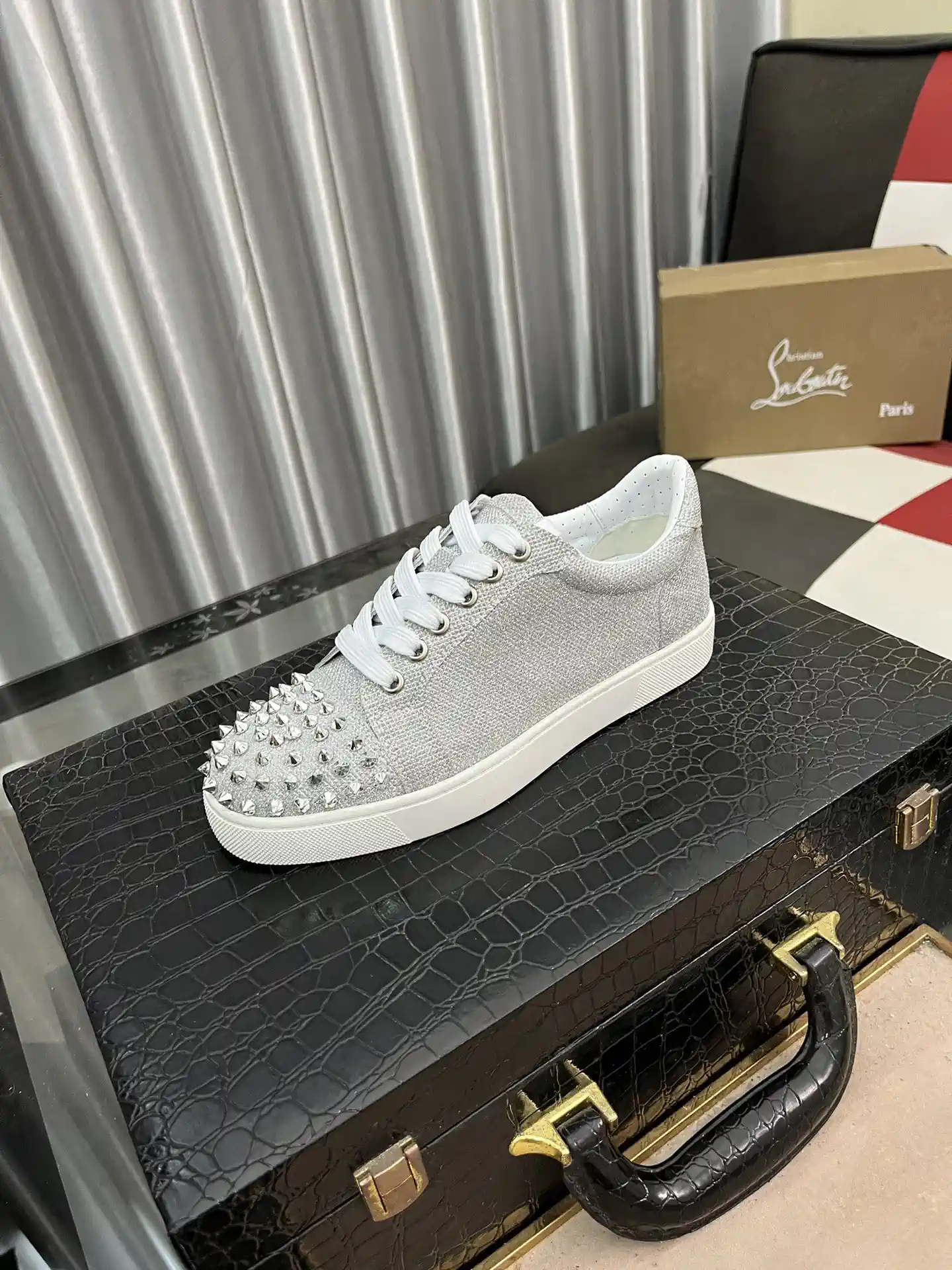 Men's Spiked Toe Casual Sneakers image 1
