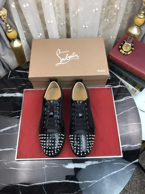 Spike Toe Casual Skate Shoes image 1