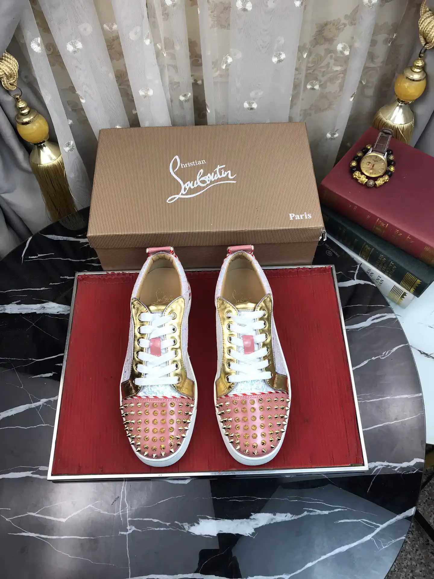 Spiked Toe Casual Low-Top Sneakers image 1