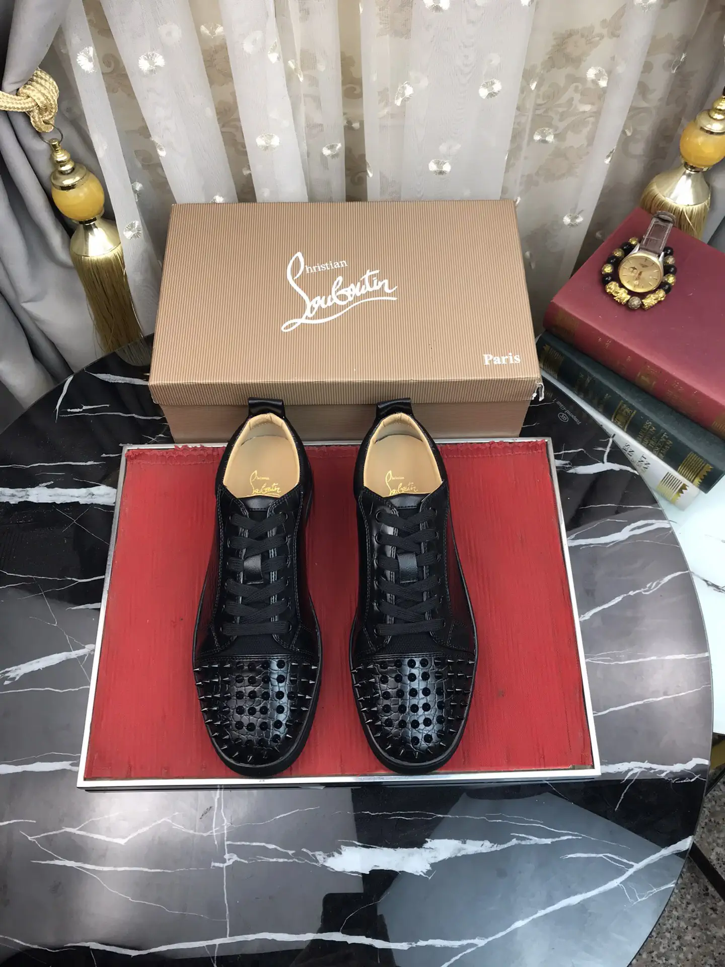 Men's Casual Skate Shoes with Spiked Toe image 1