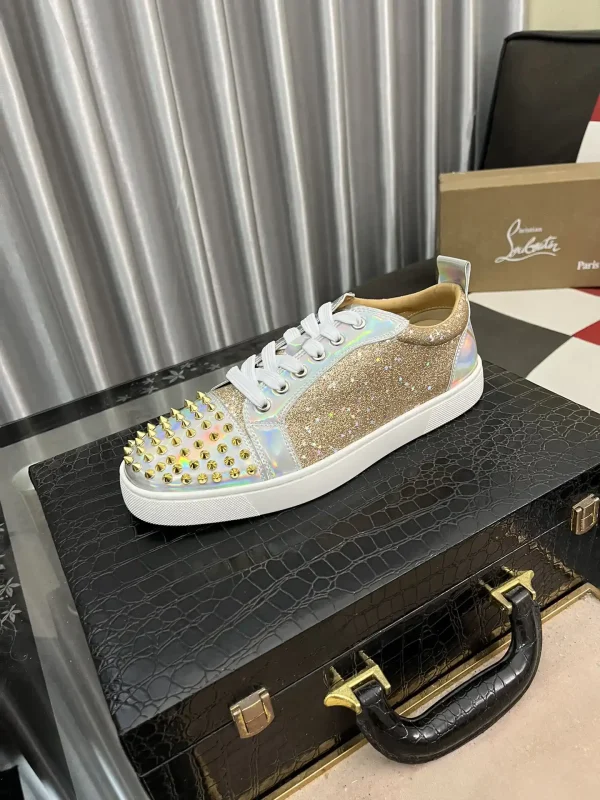 Men's Spiked Glitter Casual Skate Shoes image 1