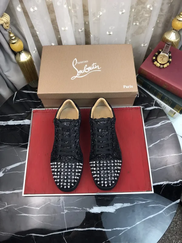 Men's Spiked Toe Glitter Casual Skate Shoes image 1