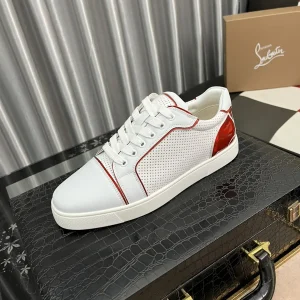 Men's Casual Low-Top Sneakers with Red Accents image 1