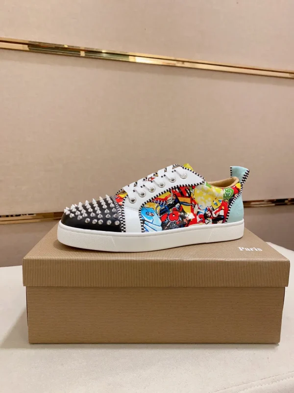 Spiked Toe Graffiti Print Low-Top Sneakers image 1