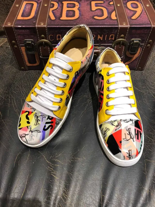 Graffiti Print Low-Top Lace-Up Sneakers image 1