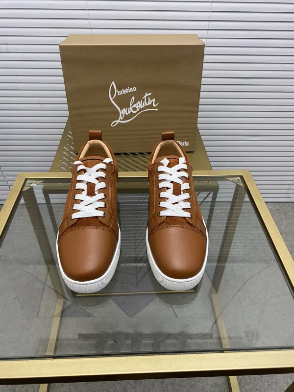 Unisex Casual Skate Shoes image 1