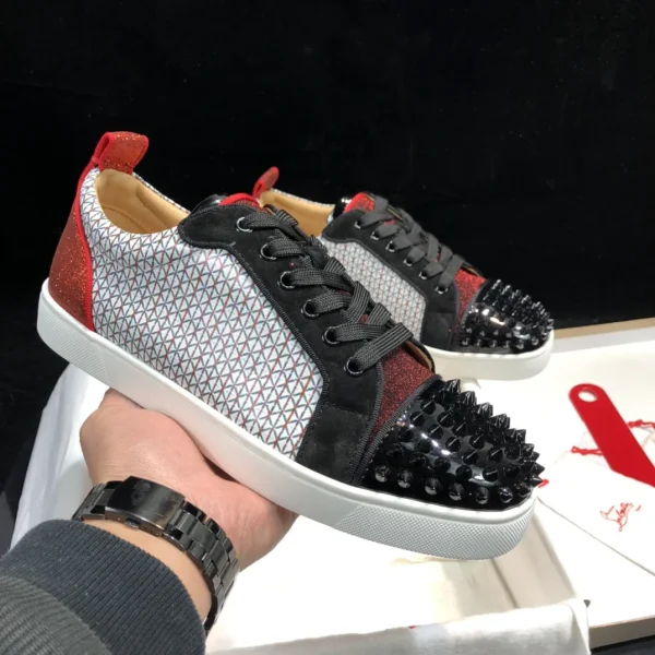 Spiked Toe Low-Top Casual Sneakers image 1