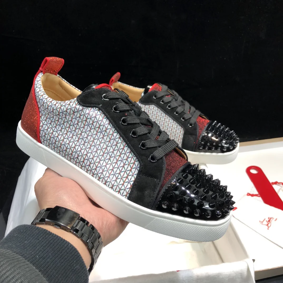 Spiked Toe Low-Top Casual Sneakers image 1