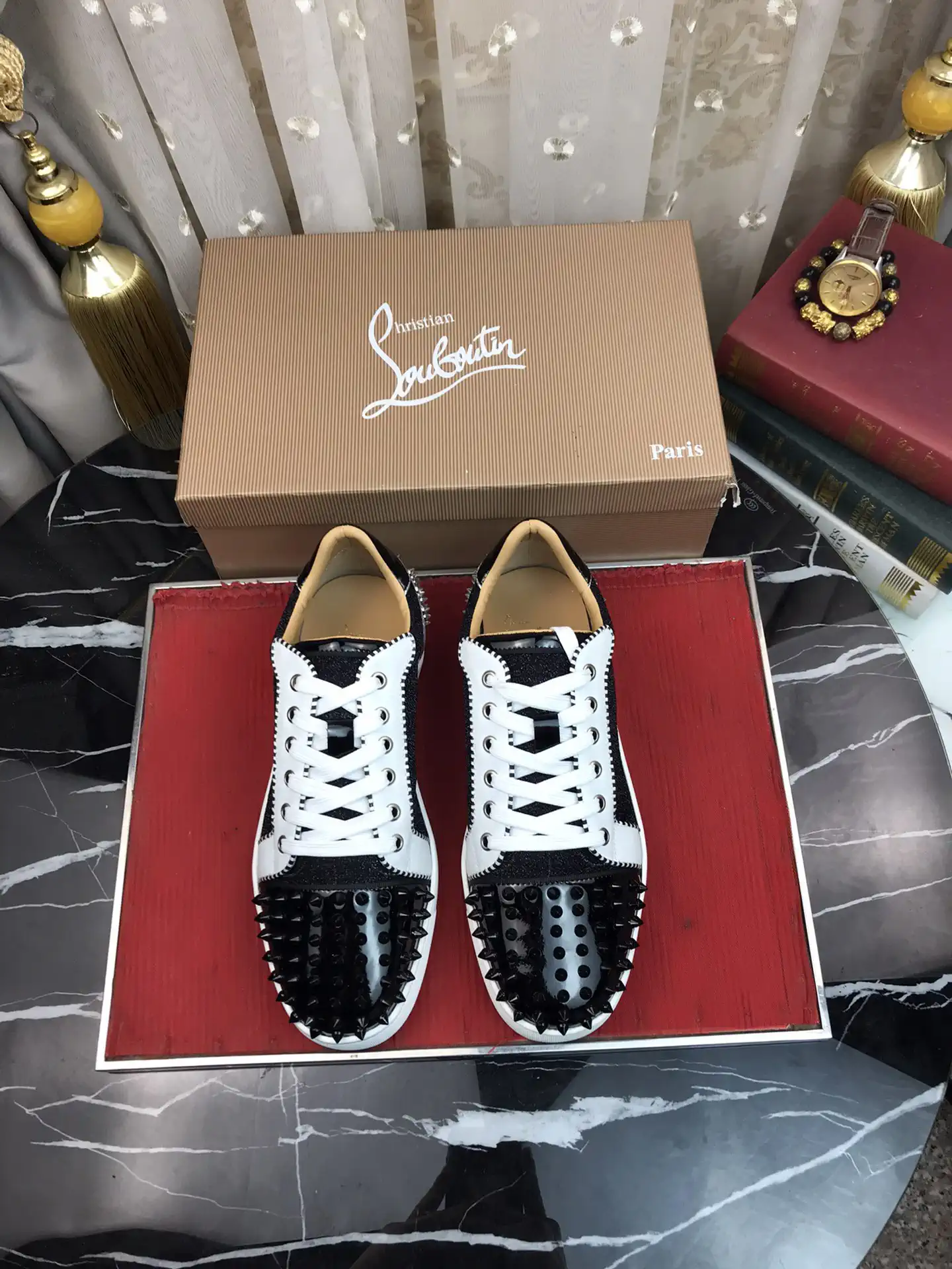 Unisex Spiked Casual Skate Shoes image 1