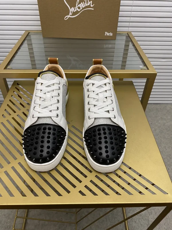 Unisex Casual Skate Shoes with Spiked Toe Cap image 1