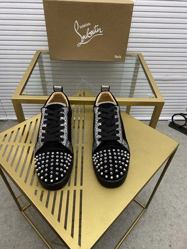 Spiked Toe Casual Skate Shoes image 1