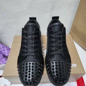 Black Spiked Toe Low-Top Lace-Up Shoes image 1