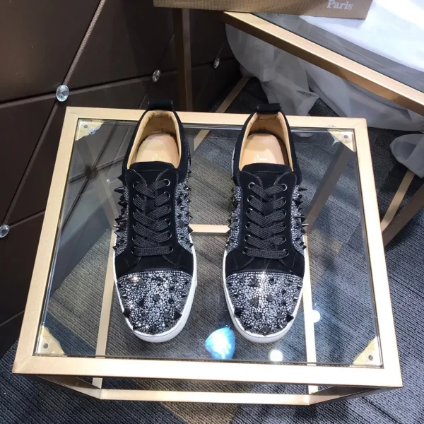 Men's Casual Skate Shoes with Spiked Rhinestone Details image 1
