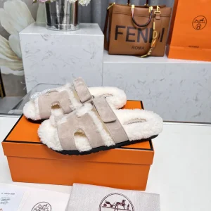 Women's Erjiu Fur Slippers image 1
