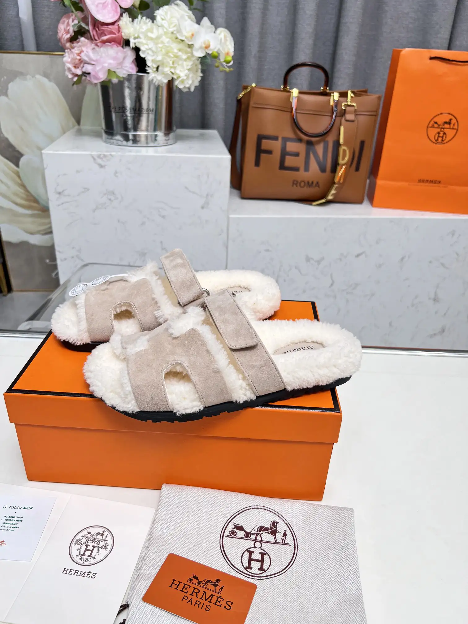 Women's Erjiu Fur Slippers image 1