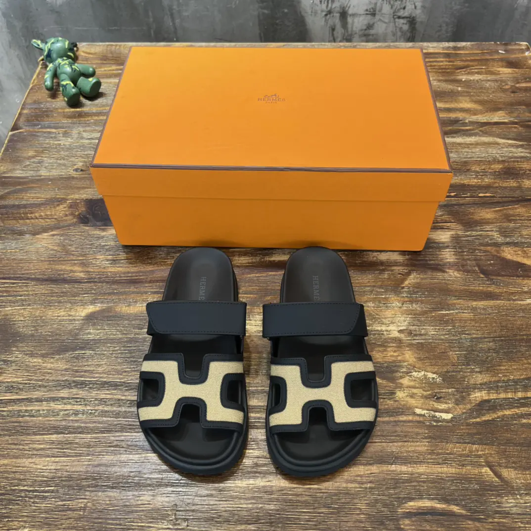 Hermes Chypre Slippers image 1