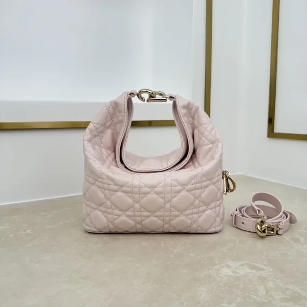 Dior Quilted Toujours Hobo Bag image 1