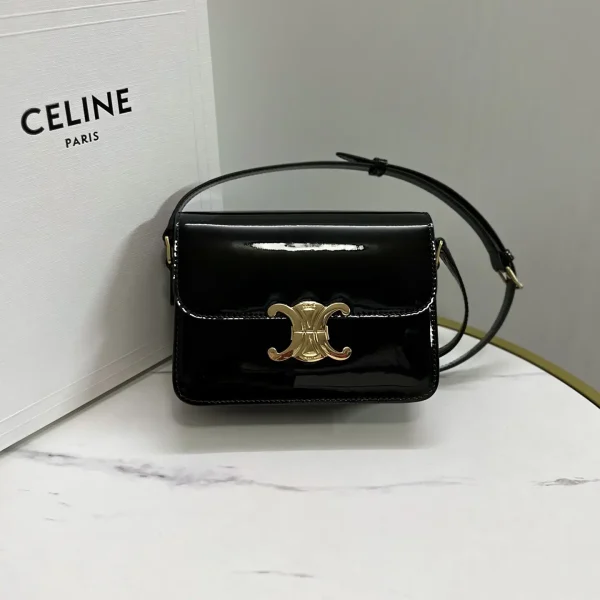 CELINE Triomphe Patent Leather Shoulder Bag image 1
