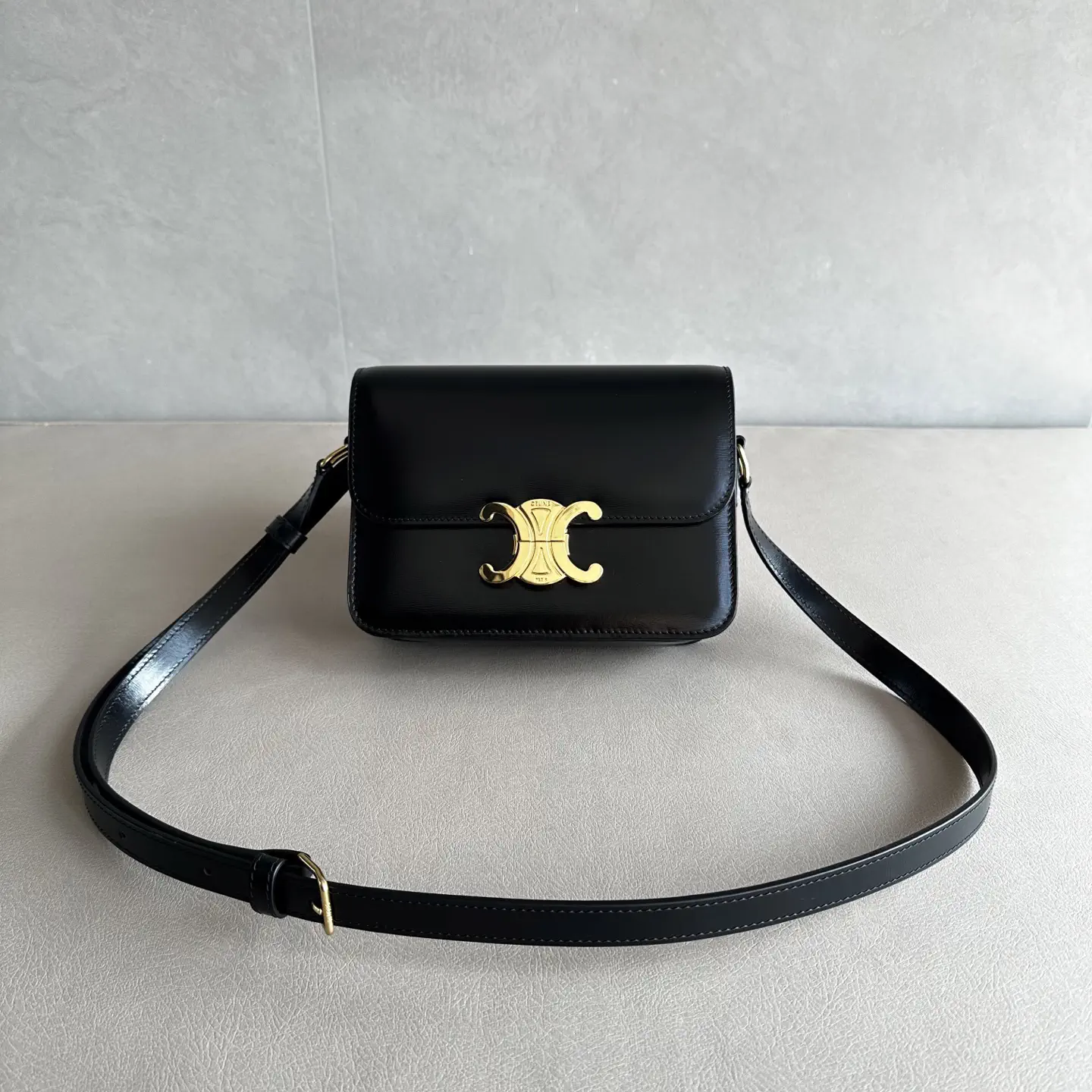 CELINE Triomphe Black Leather Shoulder Bag image 1