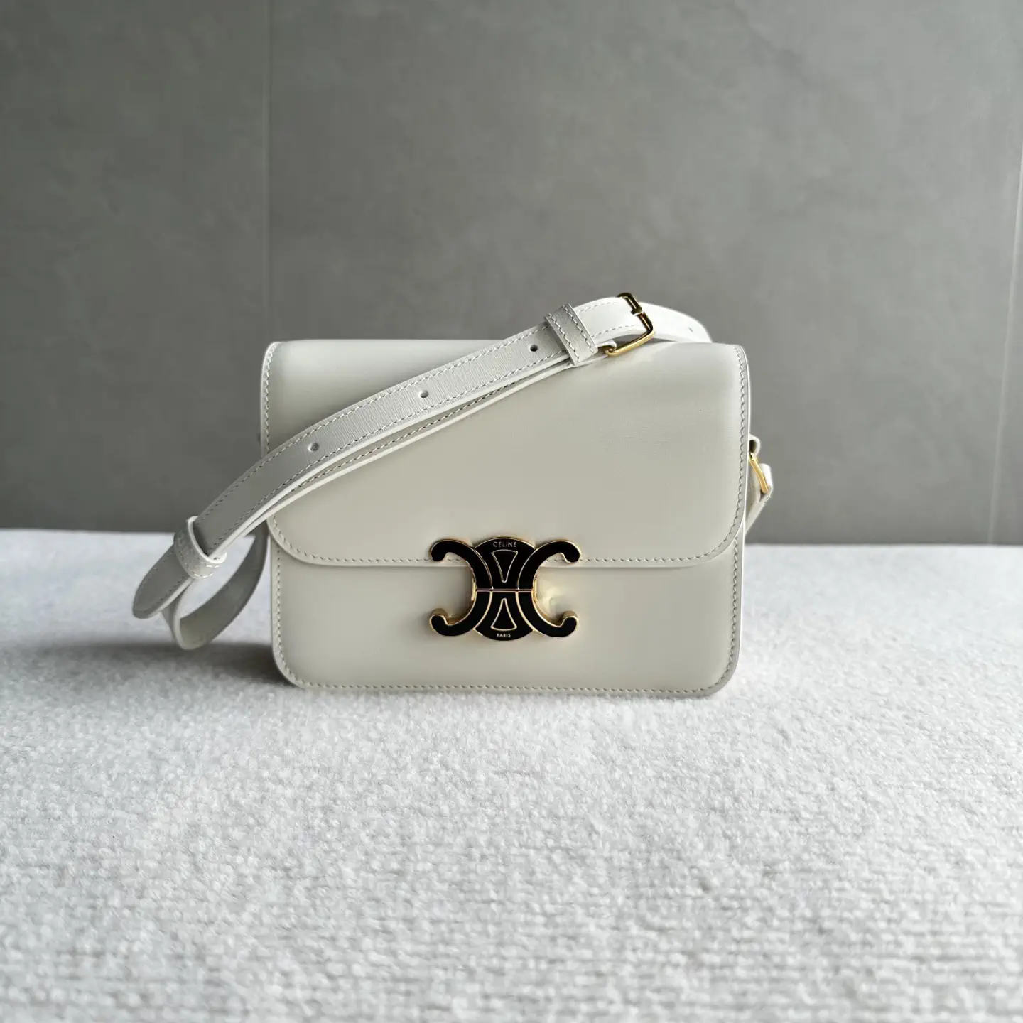 CELINE Teen Triomphe Shoulder Bag image 1