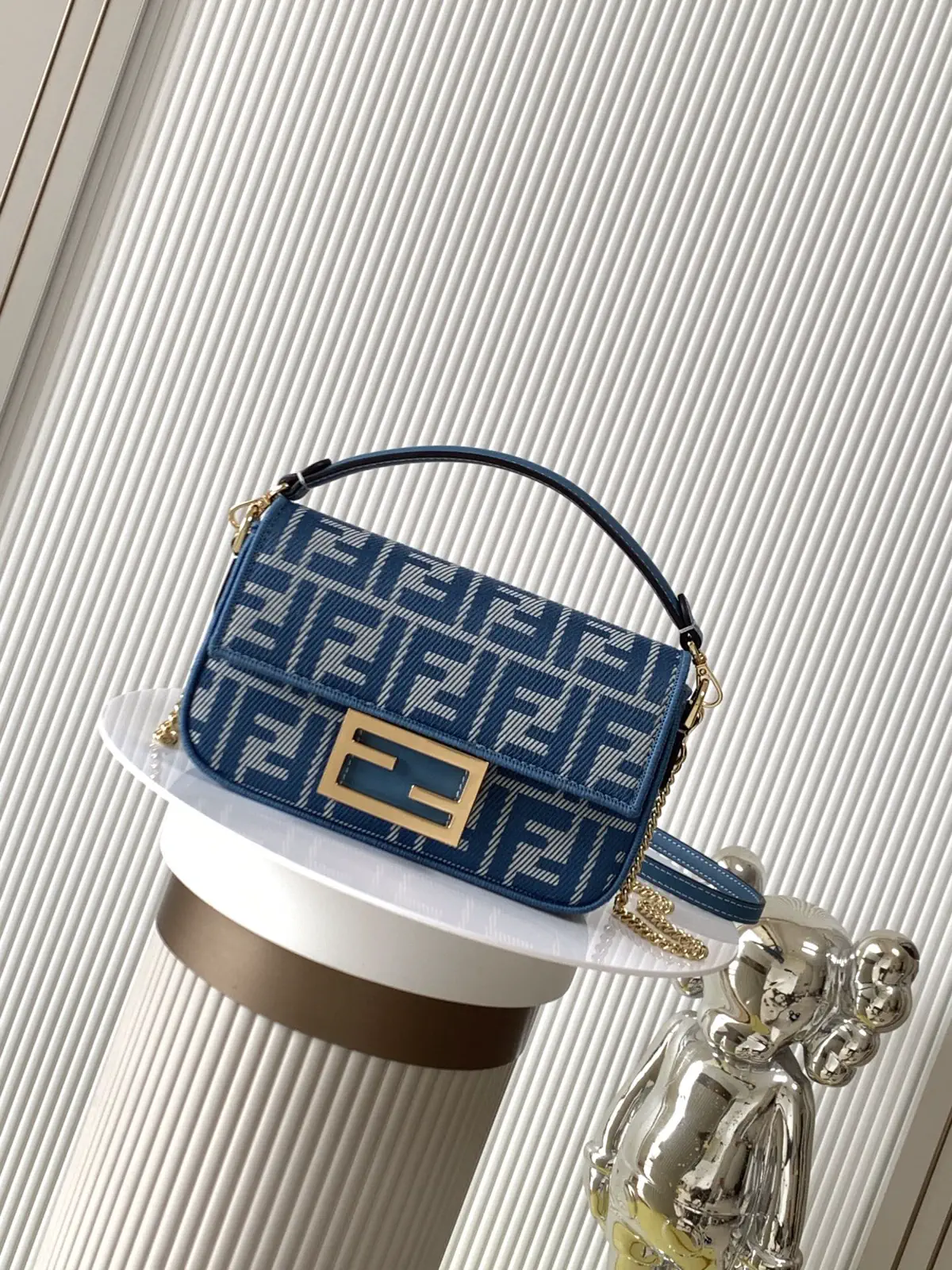 FENDI FF Pattern Baguette Bag image 1