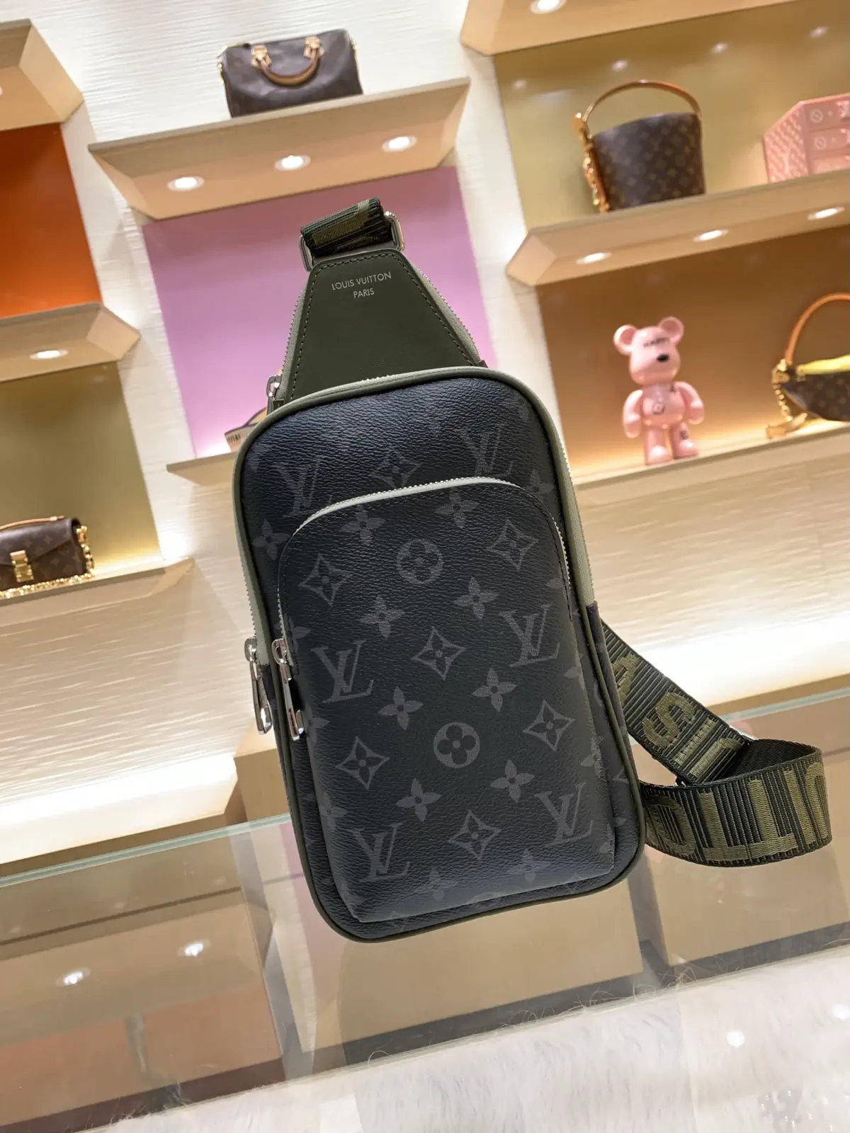 Louis Vuitton Avenue Monogram Sling Bag image 1