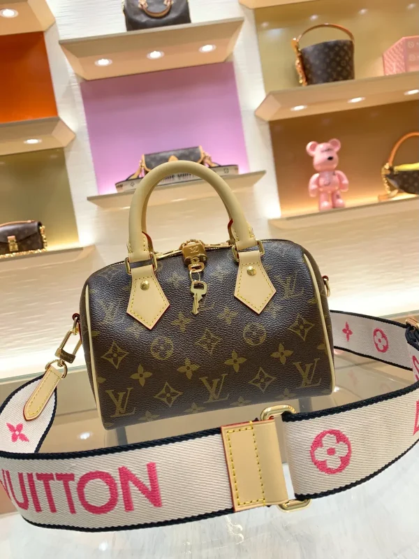 Louis Vuitton Speedy Bandoulière 20 Monogram Handbag image 1
