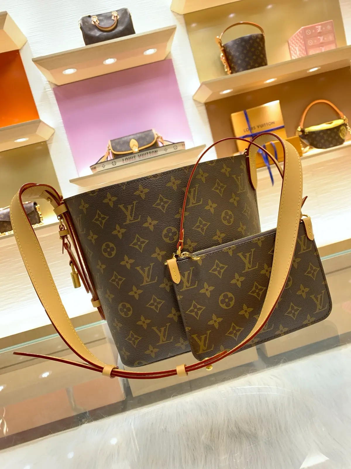 Louis Vuitton Monogram Canvas All In MM Bucket Bag image 1