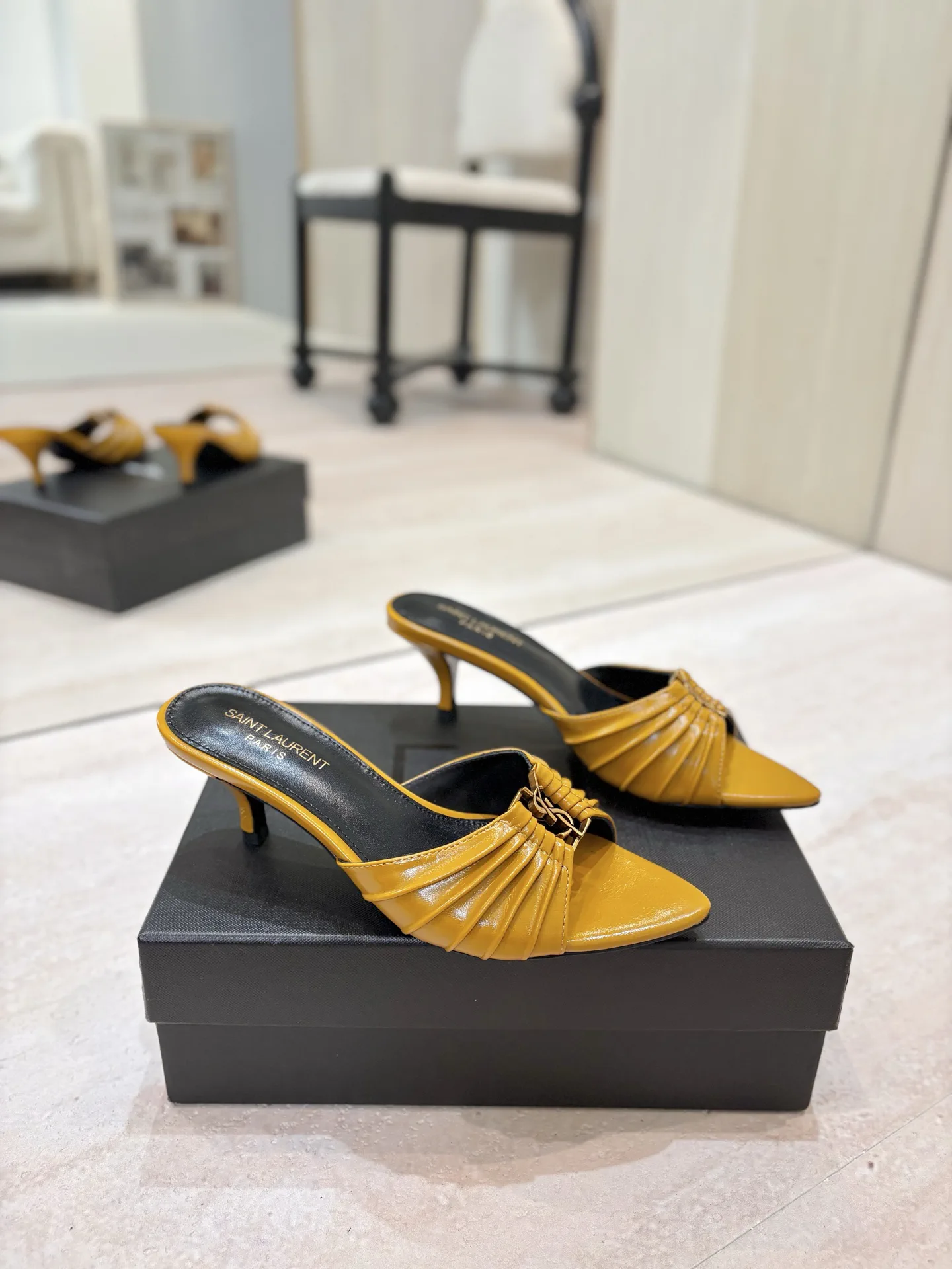Ruched Pointed Toe Mid-Heel Mule Shoes image 1