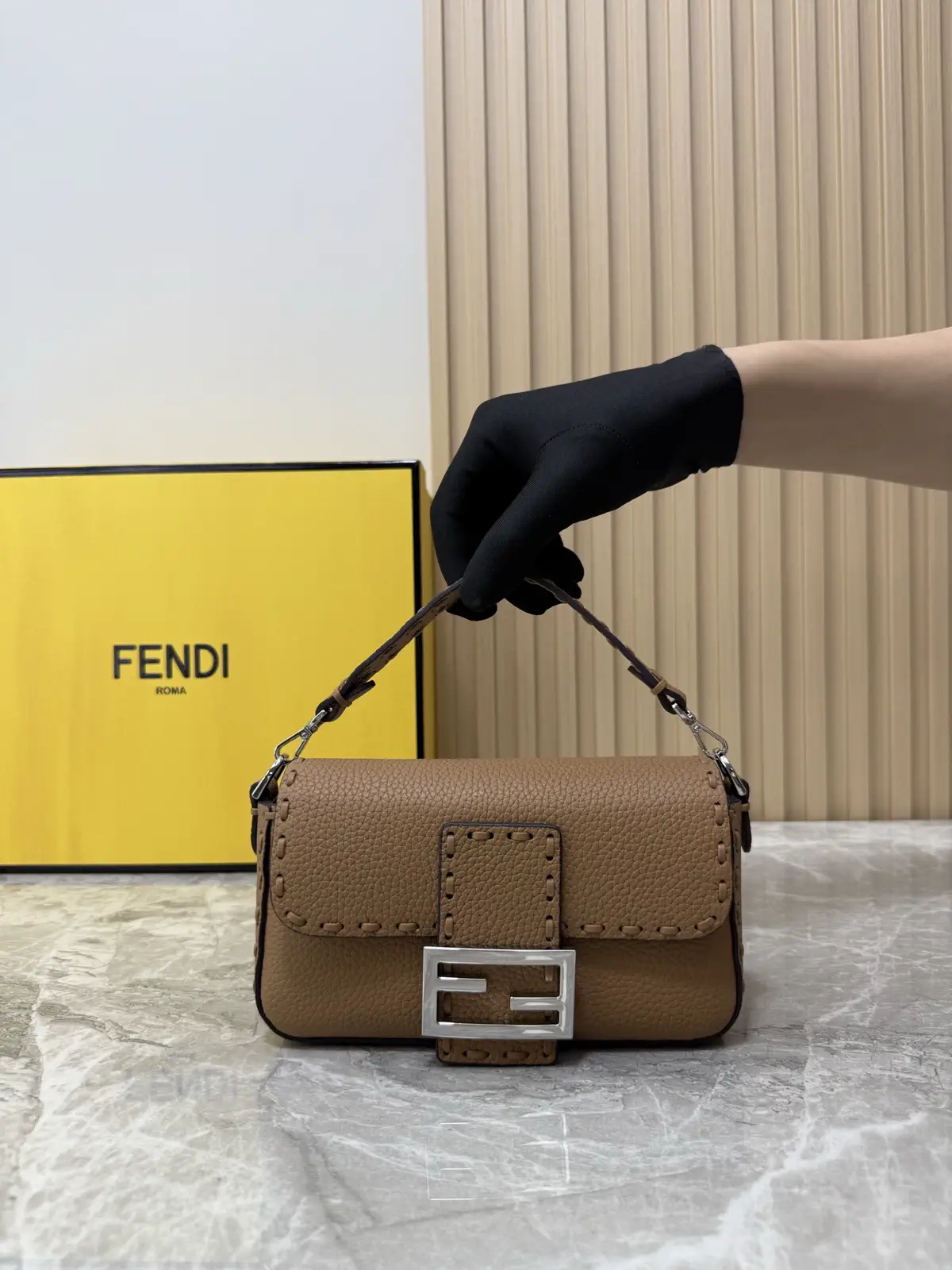 FENDI Brown Baguette Shoulder Bag image 1