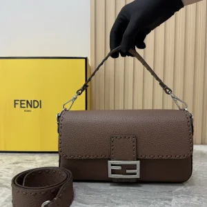 FENDI Brown Baguette Shoulder Bag image 1