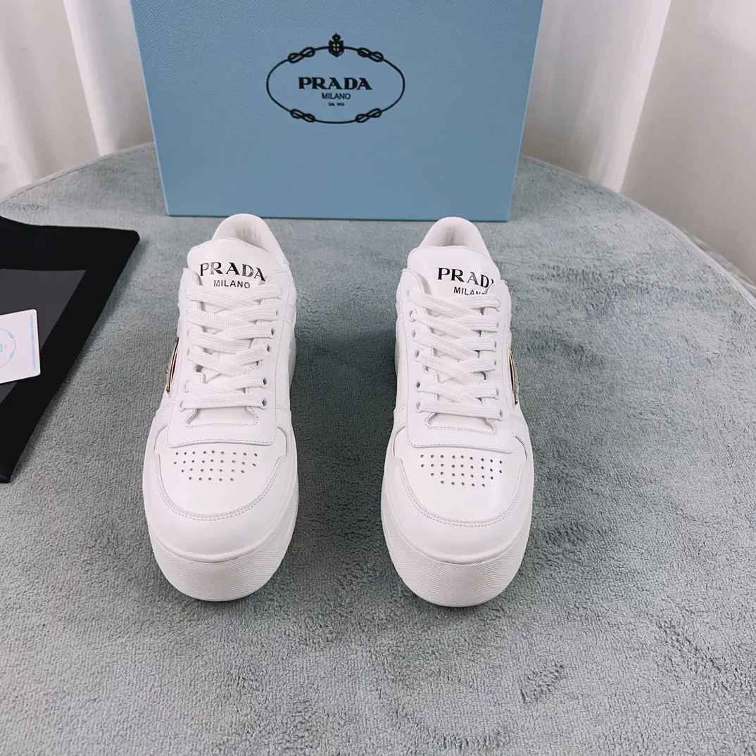 Genuine Leather Lightweight Foam-Sole Shoes image 1
