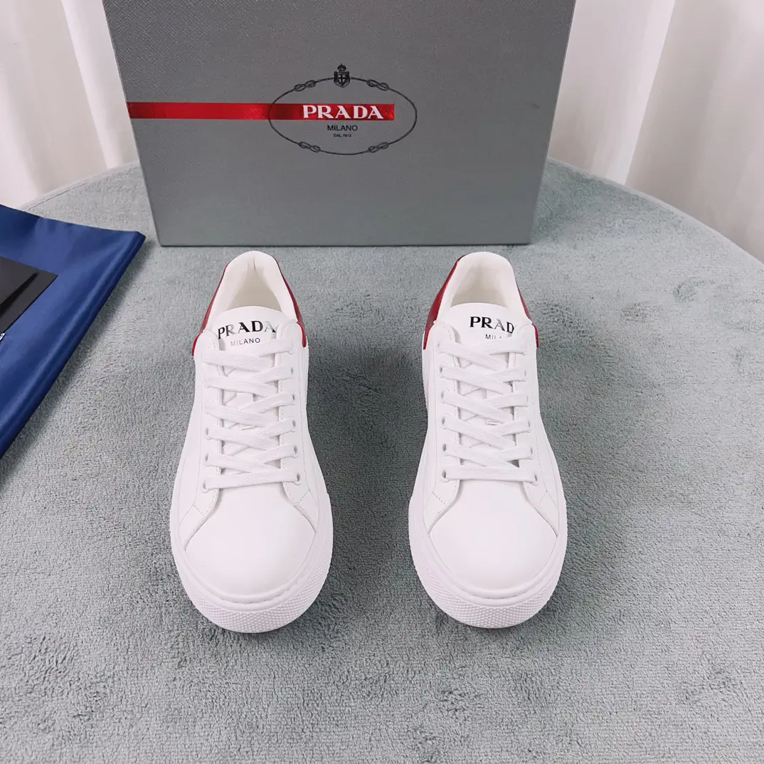 Classic Women's Leather Shoes image 1