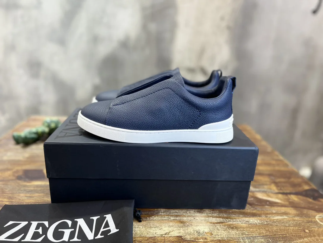 Men's Triple Stitch Slip-On Casual Shoes image 1