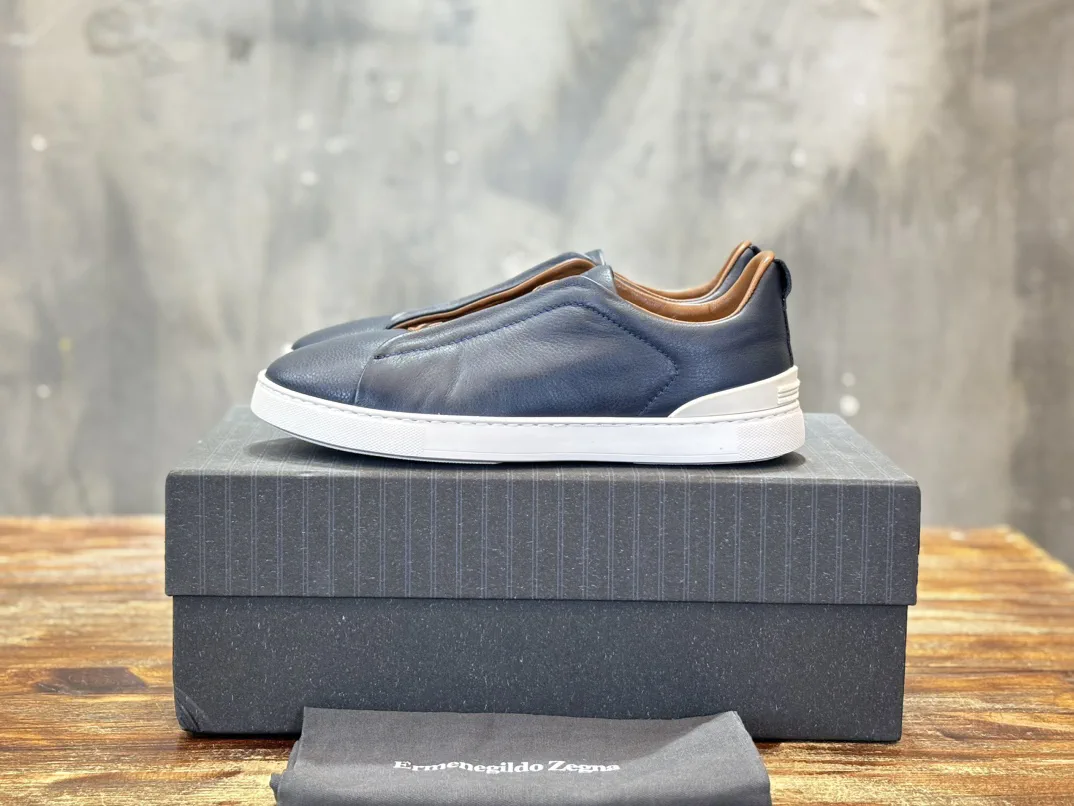 Men's Triple Stitch Slip-On Casual Shoes image 1