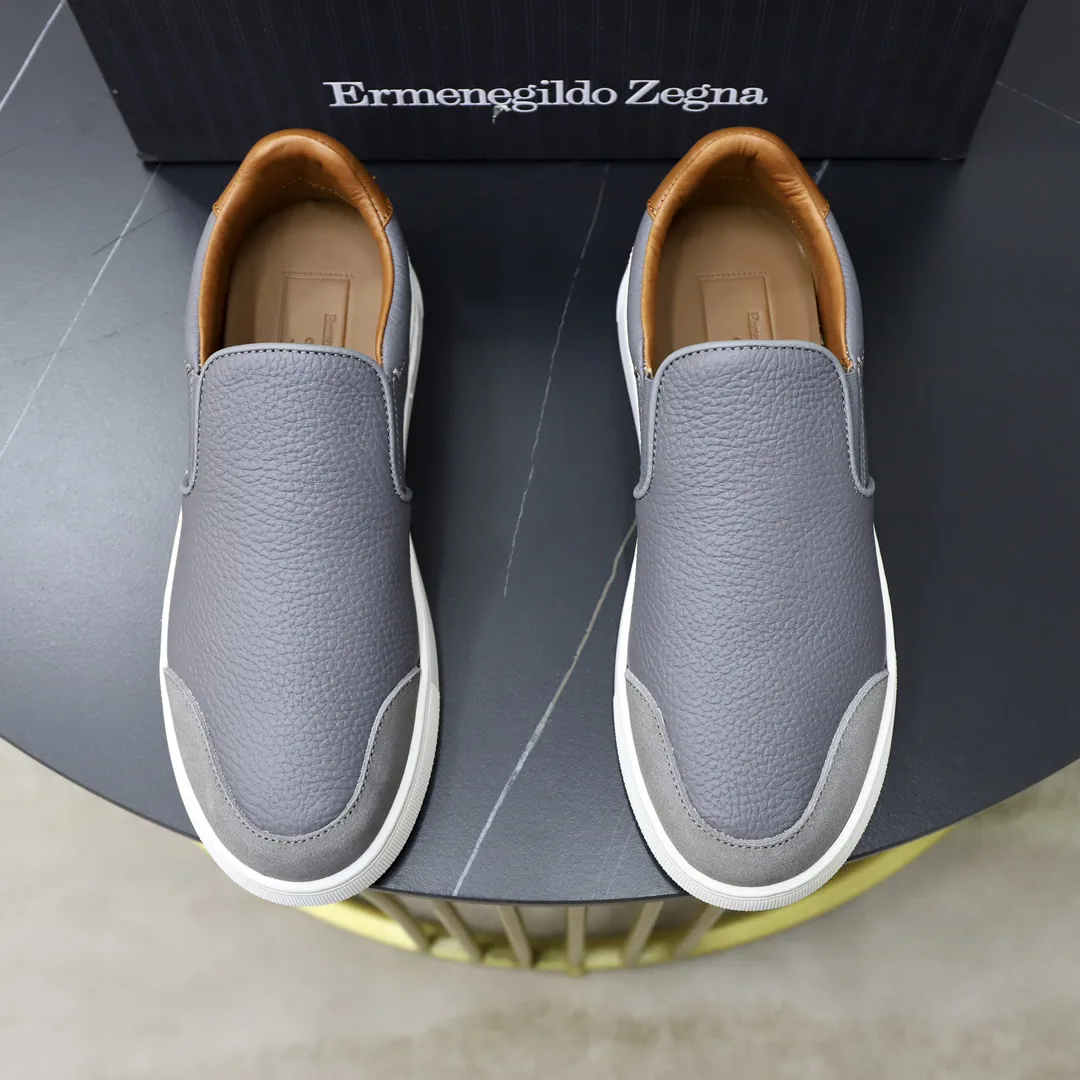 Men's Gray Slip-On Casual Shoes image 1