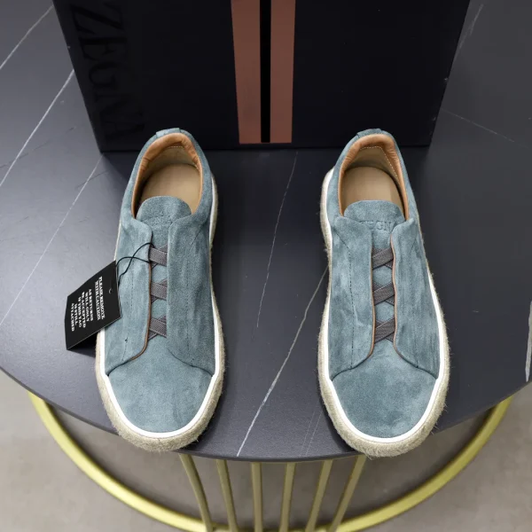 Men's Suede Low-Top Casual Shoes image 1