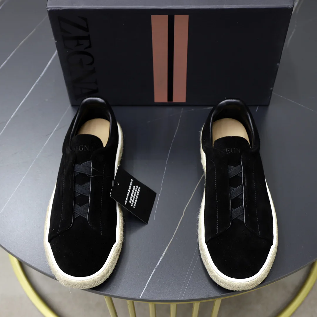 Men's Suede Low-Top Casual Shoes image 1